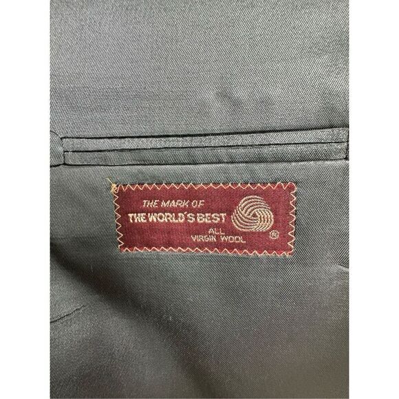 Chaps Ralph Lauren Vintage Men's Size 42 100% Virgin Wool Gray Striped Two Butto - Picture 10 of 16